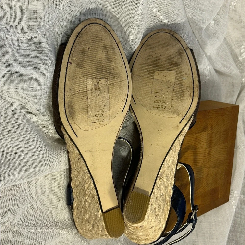 Lands end almost NEW espadrille wedge sandal